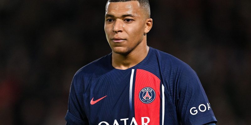 PSG möchte Kylian Mbappe durch den ehemaligen Arsenal-Angreifer ersetzen: Berichte