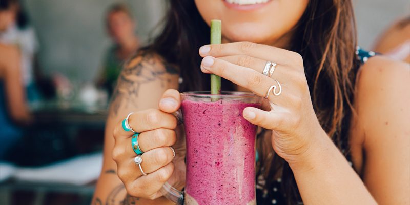 Steigern Sie das Wohlbefinden Ihrer Mitarbeiter: Wie unsere Smoothies die Gesundheit und Produktivität am Arbeitsplatz verbessern können